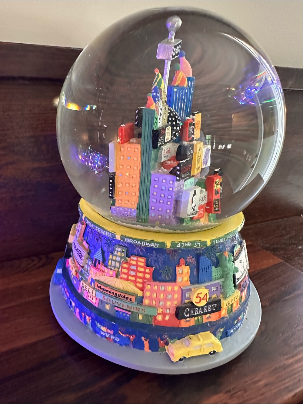 New York City Millennium 2000 Snow Globe Twin Towers Broadway Times Square - Picture 4 of 9